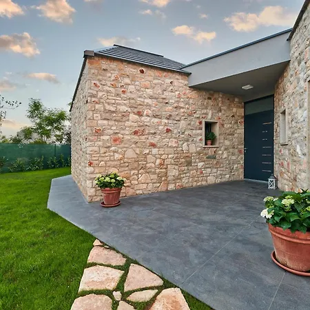 Villa Doris *